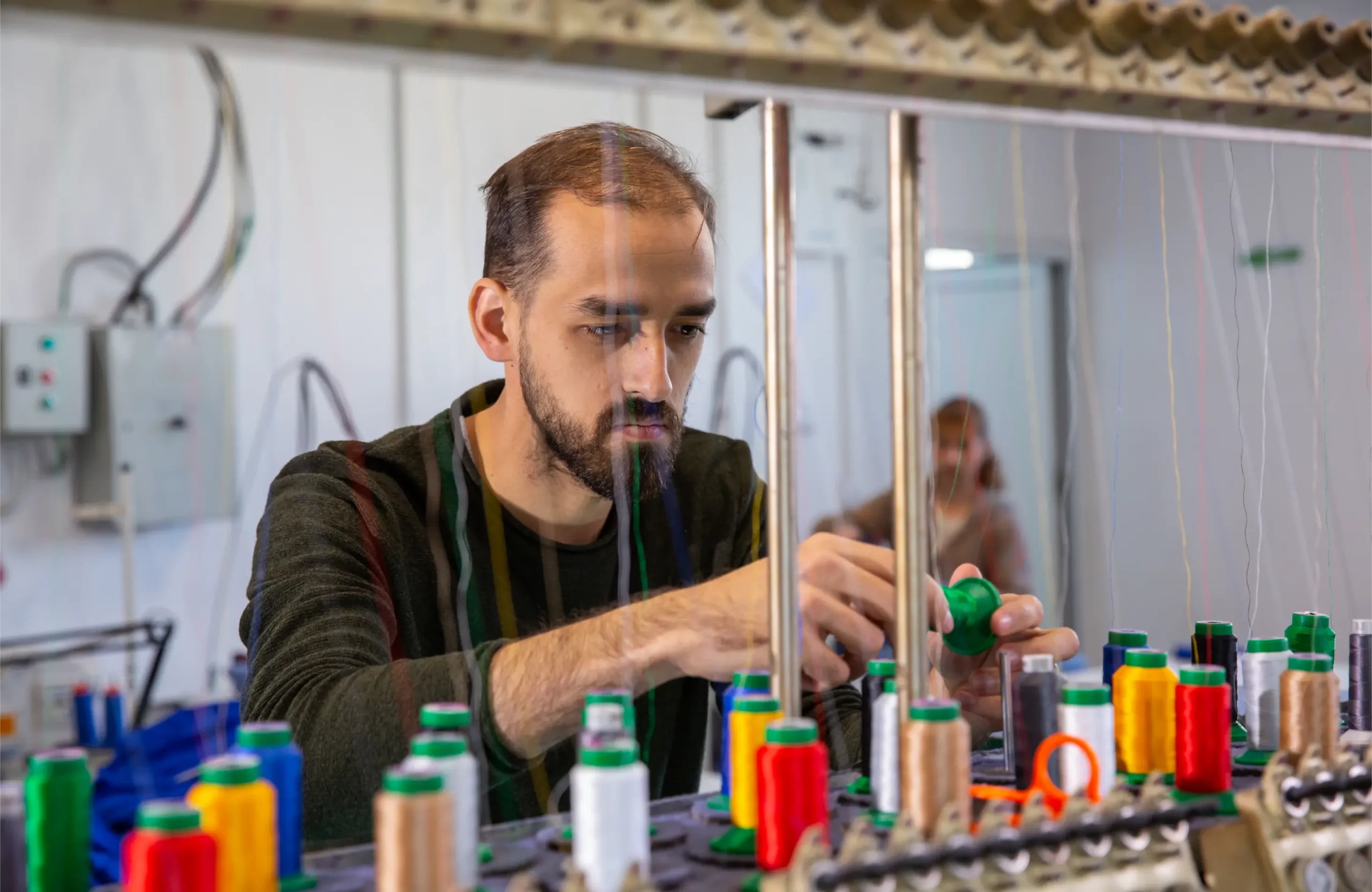 Instalaciones industriales capturadas en fotografía de alta calidad